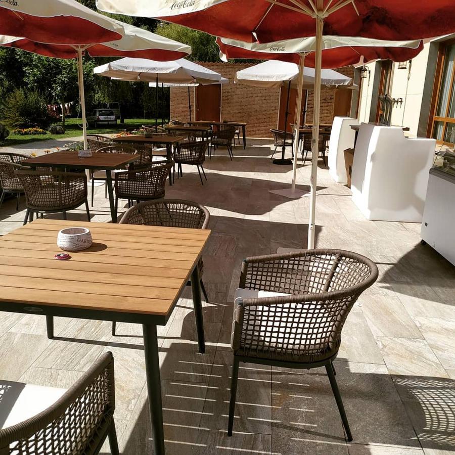 Hotel Restaurante Val Antas de Ulla Bagian luar foto