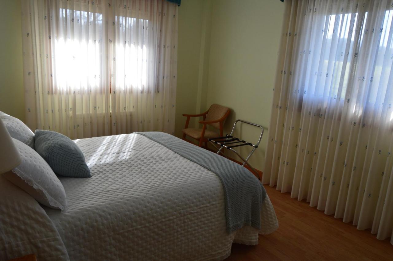 Hotel Restaurante Val Antas de Ulla Bagian luar foto